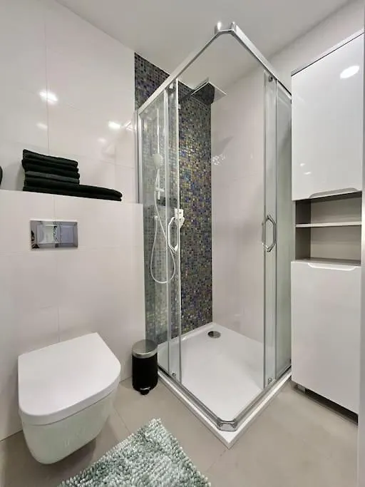Beautiful Apartment Near Muzeum 프라하 0*,  체코